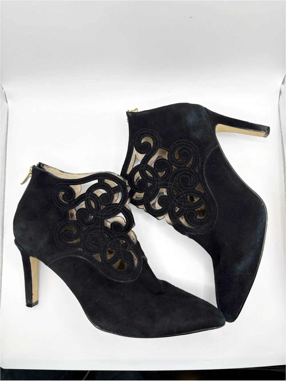 Adrienne Vittadini Black Suede Lasercut Heels